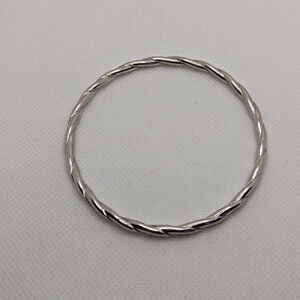 925 twist  bangle